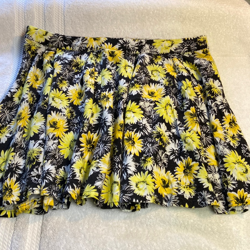 Dots Sunflower Mini Skirt